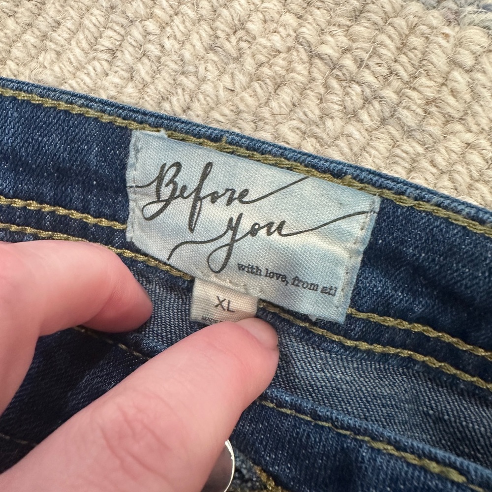 Dark Blue Frayed Hem Wide Leg Jeans - Picture 4 of 6